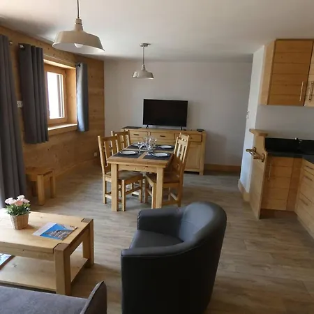 Cocon - 4 Pers. Centre Village - Fr-1-886-98 * Areches